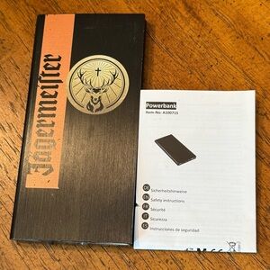 JAGERMEISTER Stag Power Bank External Battery A100715 8000mAh Portable Charger
